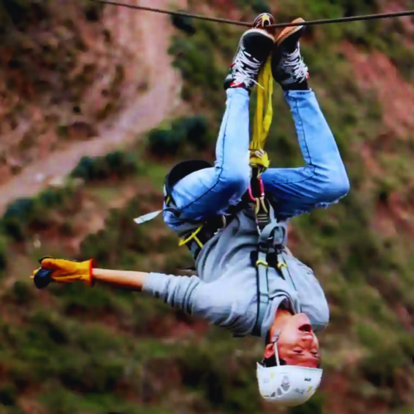 CUSCO: ZIPLINE + PUENTE COLGANTE EN EL VALLE SAGRADO